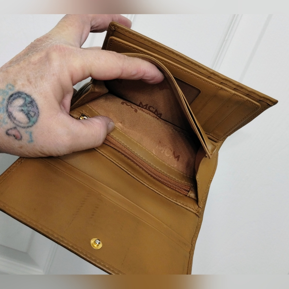 MCM Tan, Black & Green Trifold Leather Wallet - Picture 10 of 11